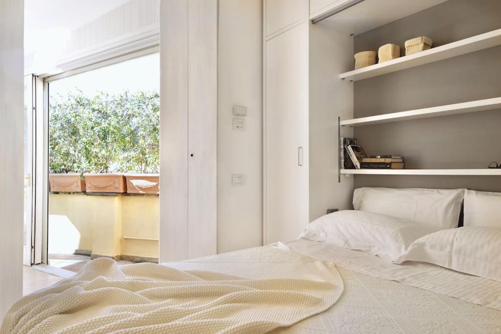 Panoramic Quirinal Penthouse Appartement